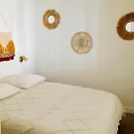 Chez Louise Et Lucette