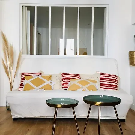Chez Louise Et Lucette Sanary-sur-Mer