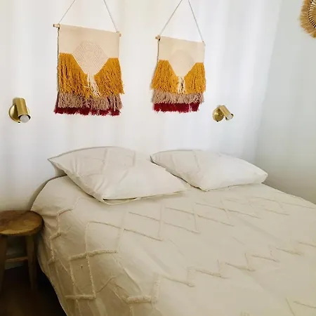 Chez Louise Et Lucette Apartamento