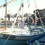 Chez Louise Et Lucette * Sanary-sur-Mer