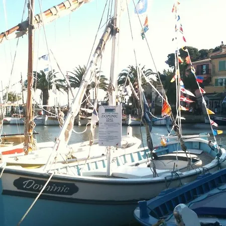 Chez Louise Et Lucette * Sanary-sur-Mer